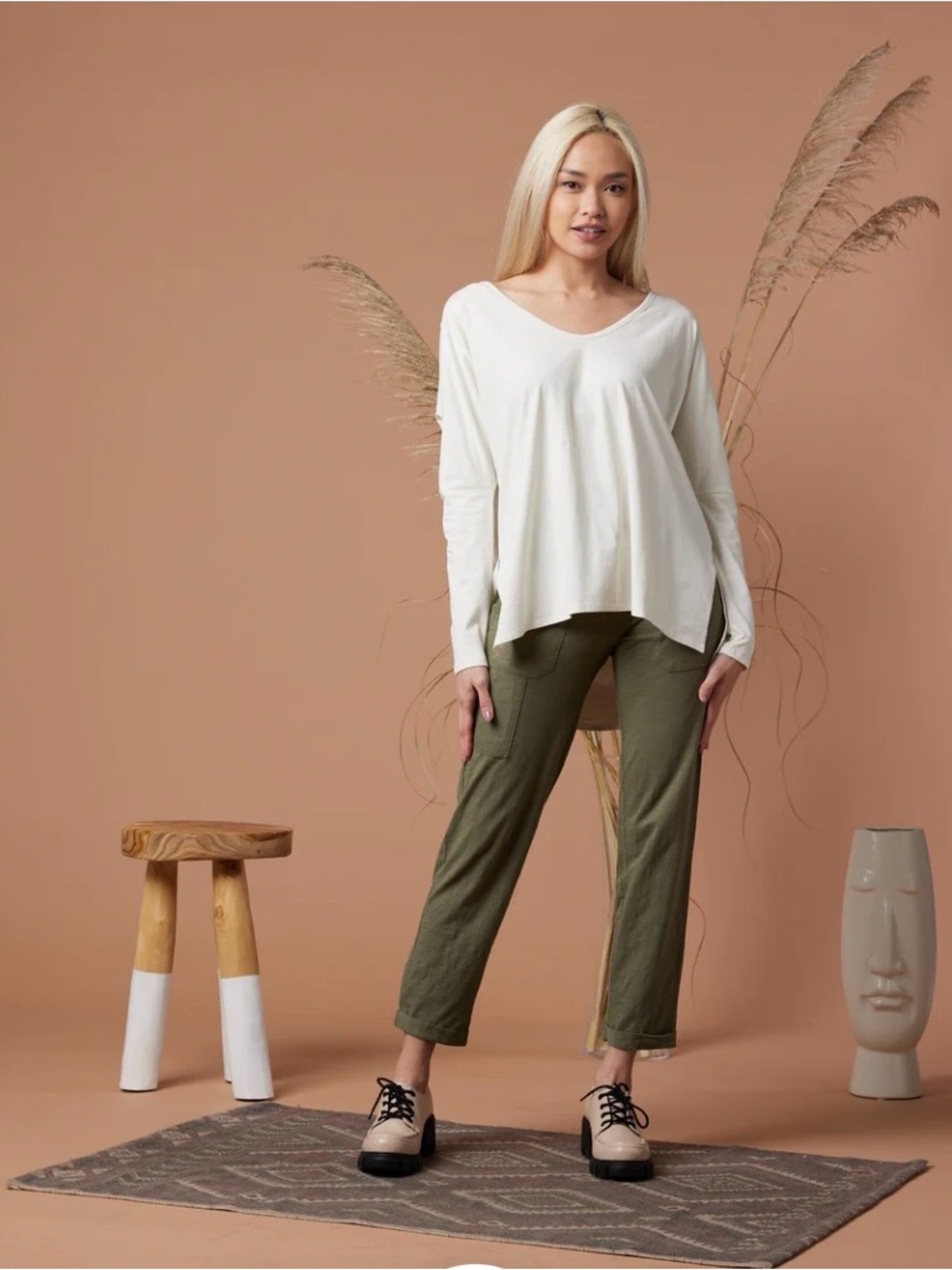 Known Supply Leilani Women's Cream V-Neck Long Sleeve Tee